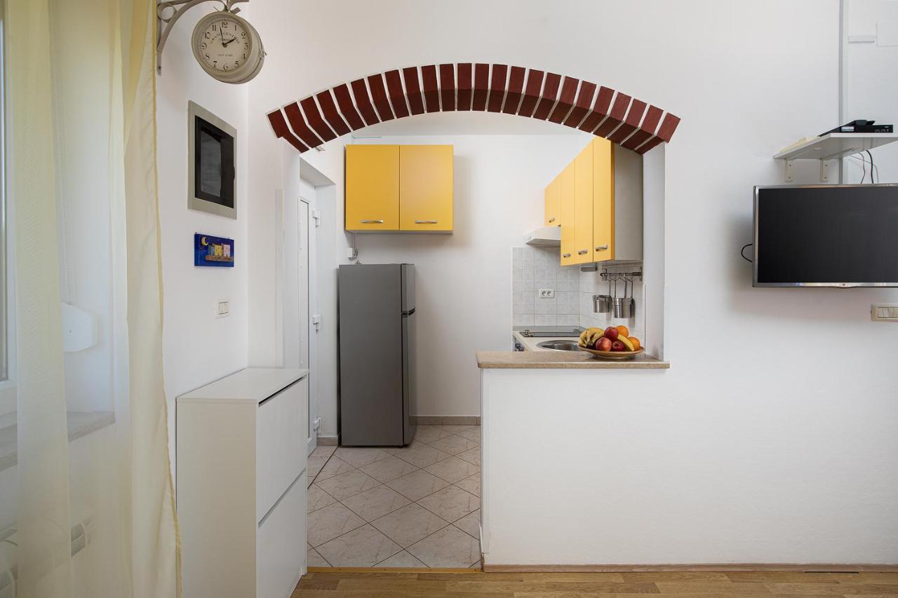 Pula Istria Apartments Luaran gambar