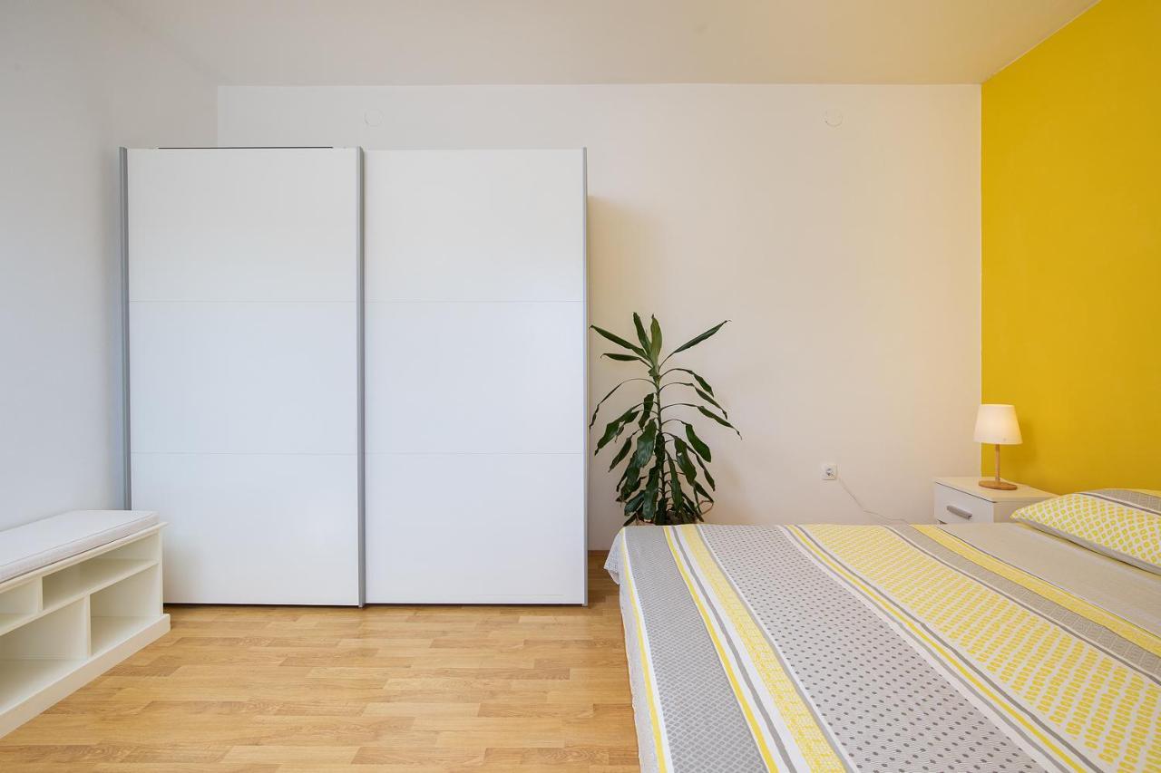 Pula Istria Apartments Luaran gambar